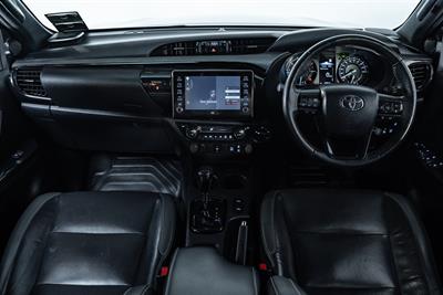 2023 Toyota Hilux - Thumbnail