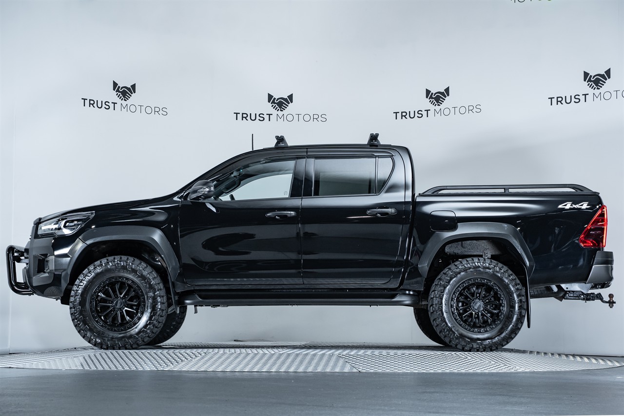 2023 Toyota Hilux