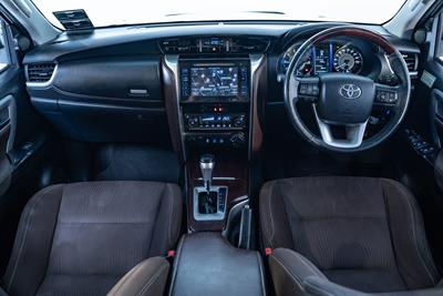 2016 Toyota Fortuner - Thumbnail