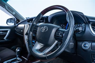 2016 Toyota Fortuner - Thumbnail