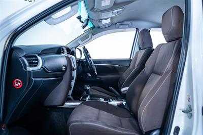 2016 Toyota Fortuner - Thumbnail