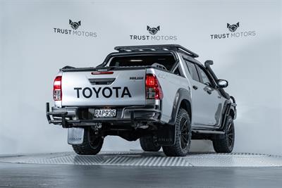 2020 Toyota Hilux - Thumbnail