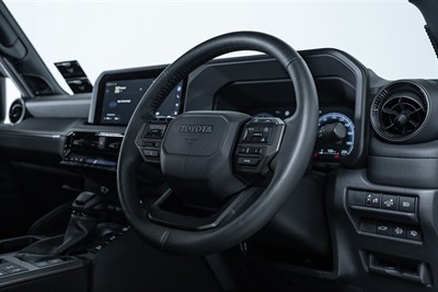 2025 Toyota Landcruiser Prado - Thumbnail