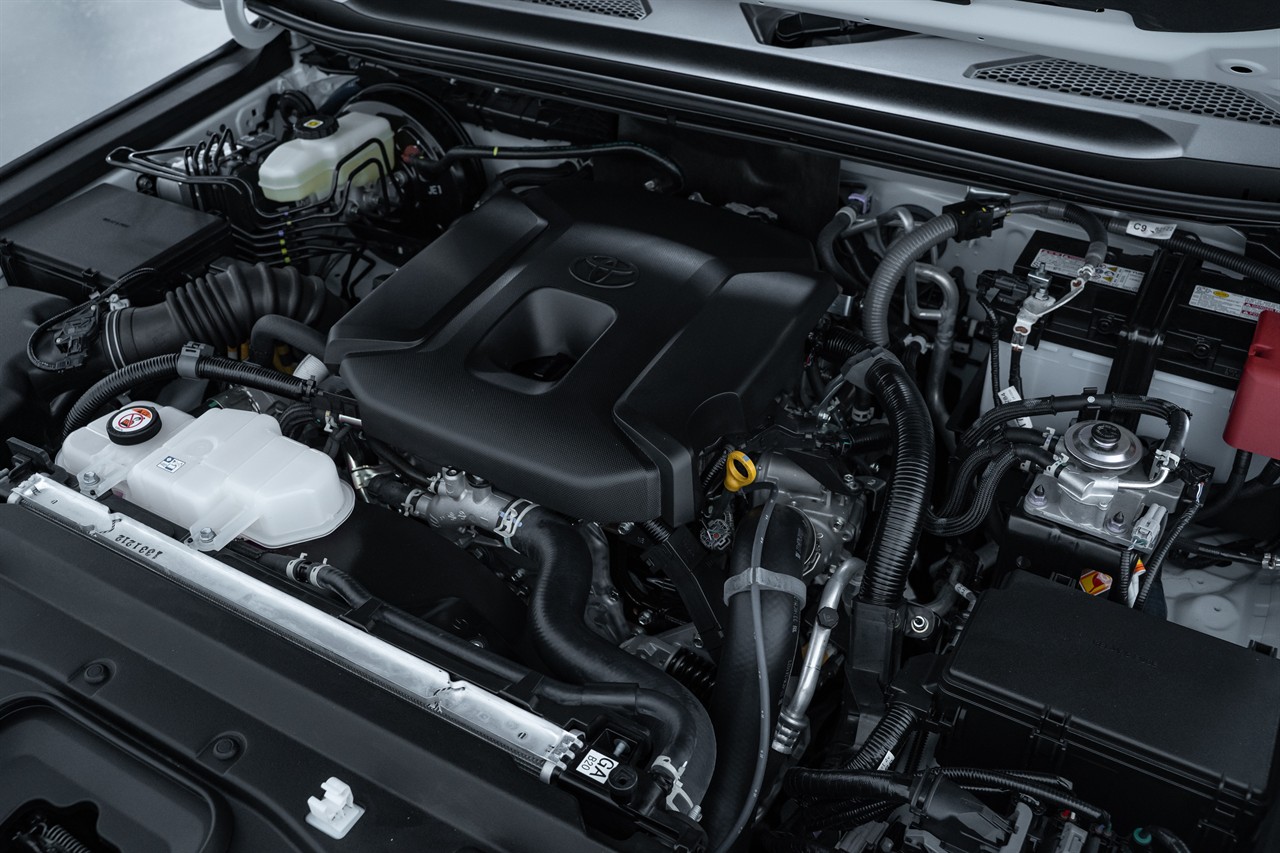 2025 Toyota Landcruiser Prado