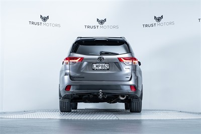 2018 Toyota Highlander - Thumbnail