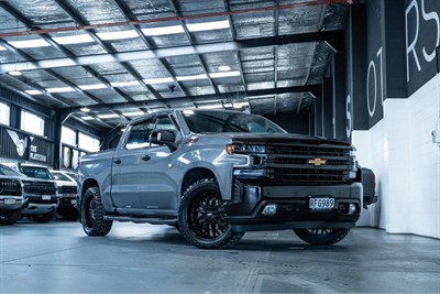 2022 Chevrolet Silverado - Thumbnail
