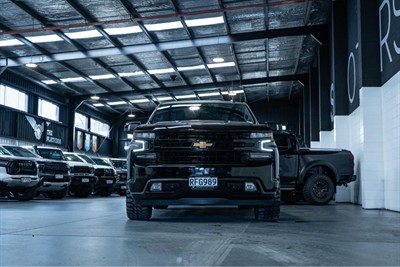 2022 Chevrolet Silverado - Thumbnail