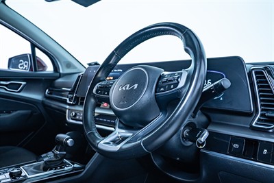 2022 Kia Sportage - Thumbnail
