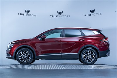 2022 Kia Sportage - Thumbnail