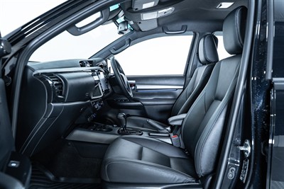 2024 Toyota Hilux - Thumbnail