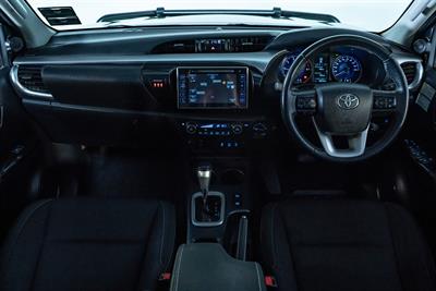 2017 Toyota Hilux - Thumbnail