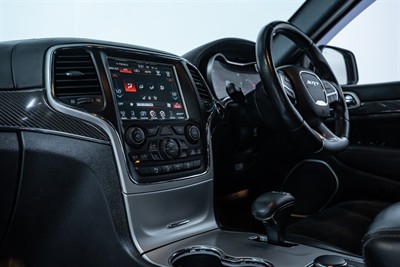 2015 Jeep Grand Cherokee - Thumbnail