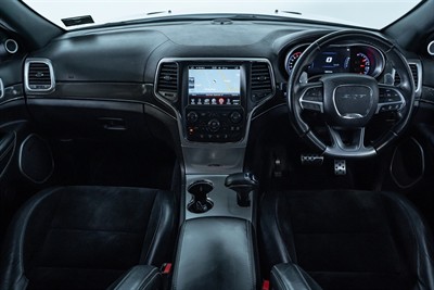 2015 Jeep Grand Cherokee - Thumbnail