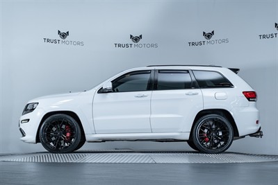 2015 Jeep Grand Cherokee - Thumbnail