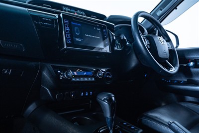 2018 Toyota Hilux - Thumbnail