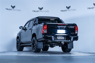 2018 Toyota Hilux - Thumbnail