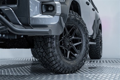 2021 Toyota Hilux - Thumbnail