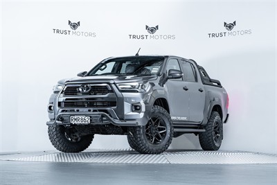 2021 Toyota Hilux - Thumbnail