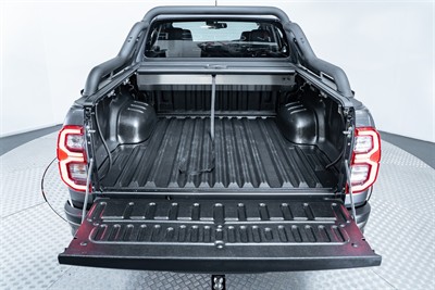 2021 Toyota Hilux - Thumbnail