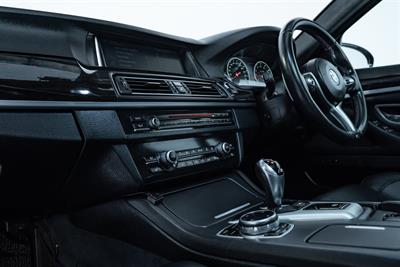 2014 BMW M5 - Thumbnail