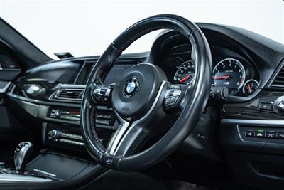 2014 BMW M5 - Thumbnail