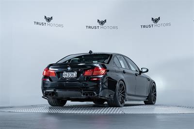 2014 BMW M5 - Thumbnail