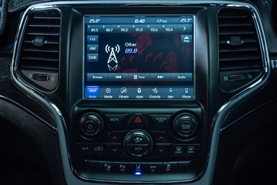 2018 Jeep Grand Cherokee - Thumbnail