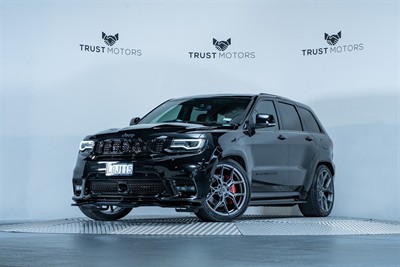 2018 Jeep Grand Cherokee - Thumbnail