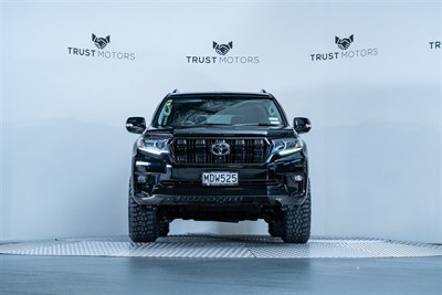 2019 Toyota Landcruiser Prado - Thumbnail