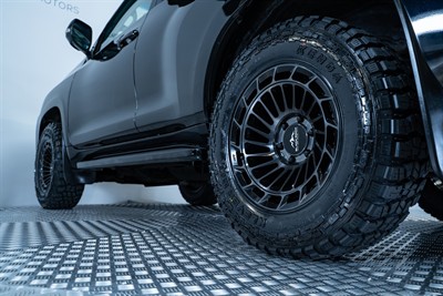 2019 Toyota Landcruiser Prado - Thumbnail