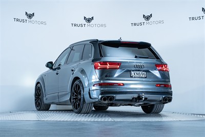 2018 Audi SQ7 - Thumbnail