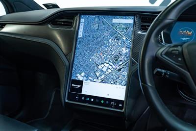 2019 Tesla Model X - Thumbnail