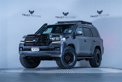 2019 Toyota Landcruiser - Thumbnail