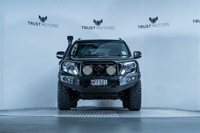 2014 Toyota Landcruiser Prado - Thumbnail