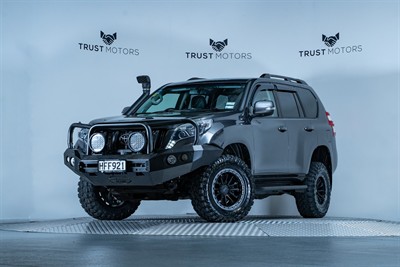 2014 Toyota Landcruiser Prado - Thumbnail