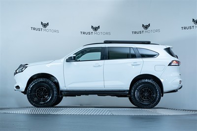 2022 Isuzu MU-X - Thumbnail