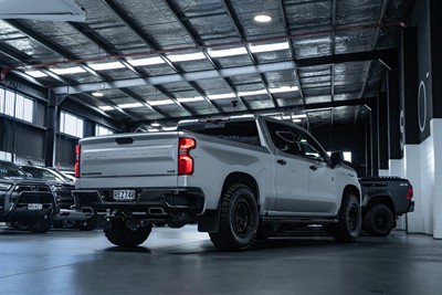 2022 Chevrolet Silverado - Thumbnail