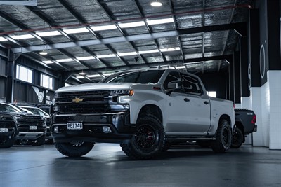 2022 Chevrolet Silverado - Thumbnail