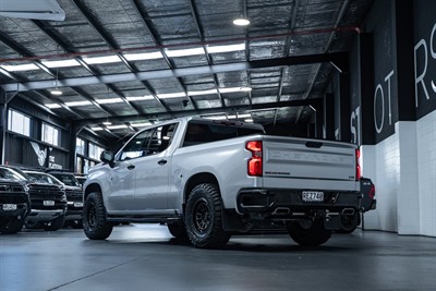 2022 Chevrolet Silverado - Thumbnail