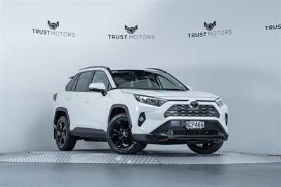 2020 Toyota Rav4 - Image Coming Soon