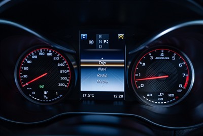 2016 Mercedes-Benz C 63 S - Thumbnail