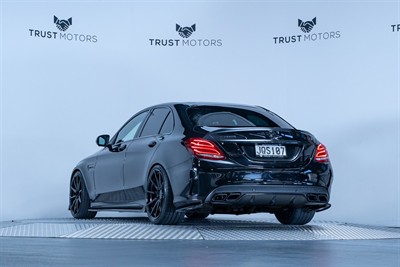 2016 Mercedes-Benz C 63 S - Thumbnail