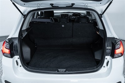 2021 Mitsubishi Asx - Thumbnail