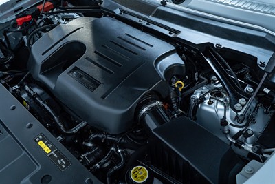 2020 Land Rover Defender - Thumbnail