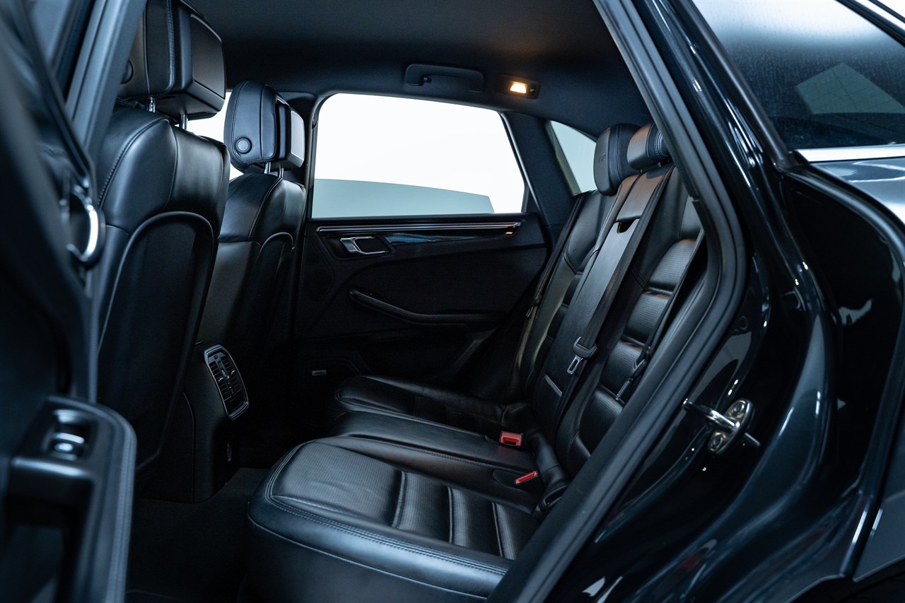 2018 Porsche Macan