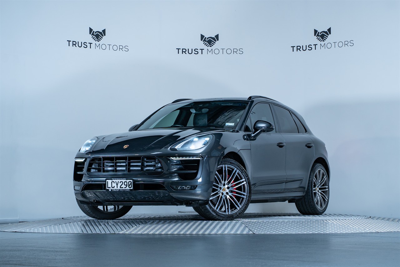 2018 Porsche Macan
