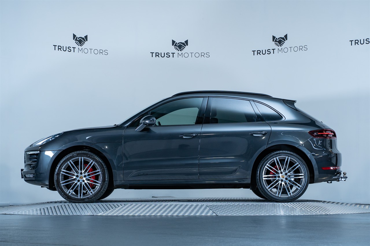 2018 Porsche Macan