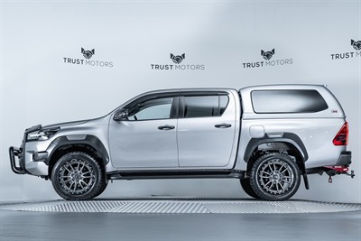 2021 Toyota Hilux - Thumbnail