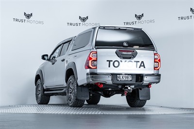 2021 Toyota Hilux - Thumbnail