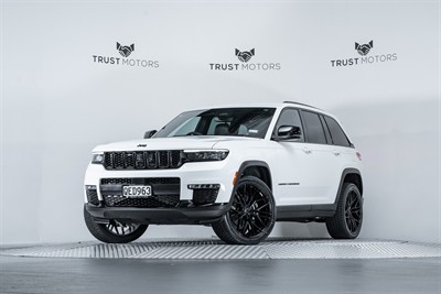 2023 Jeep Grand Cherokee - Thumbnail